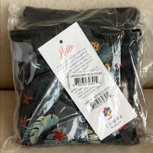 NWT Lug Cargo 1 Piece Compression Packing Cube in Wildlife Black